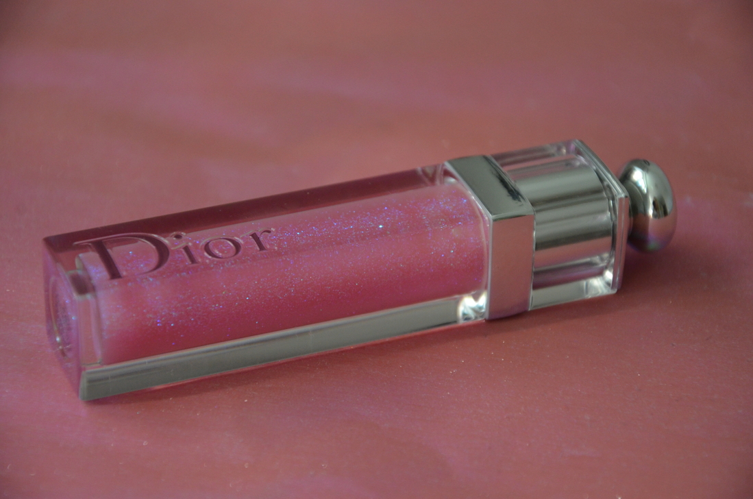 Dior Addict Stellar Gloss #092 Stellar. Дневной свет