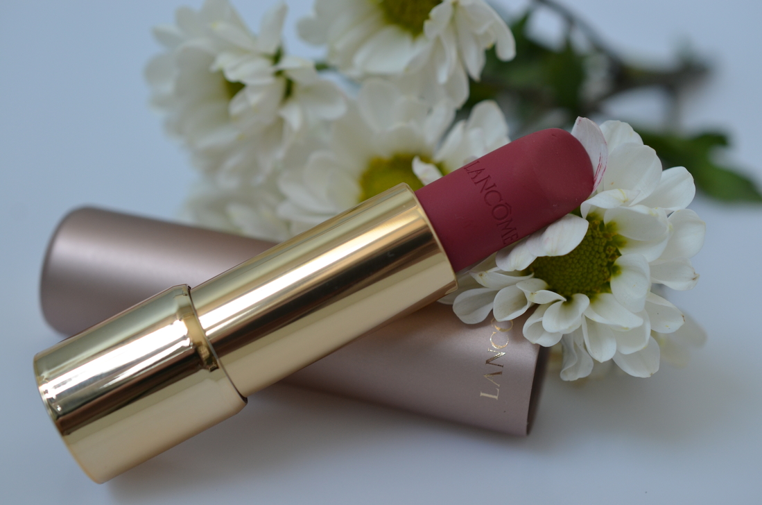 Lancome L’absolu Rouge Intimatte #282 Very French. Дневной свет