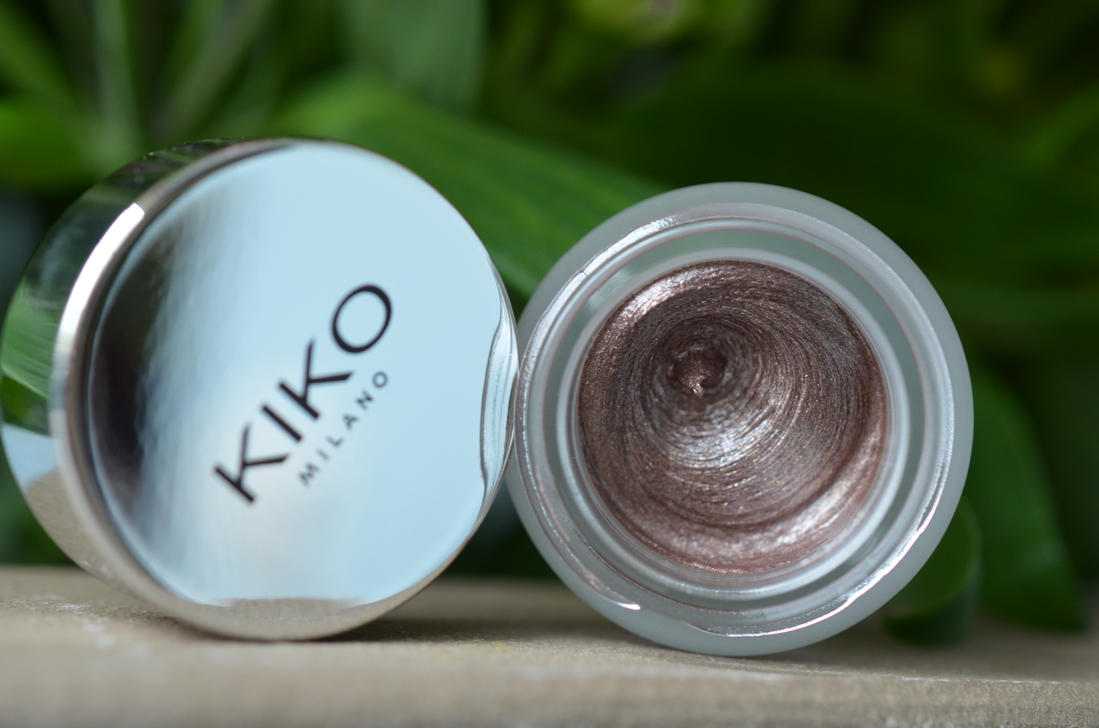 Kiko Milano Colour Shock Eyeshadow #03 Rose In Gold. Дневной свет