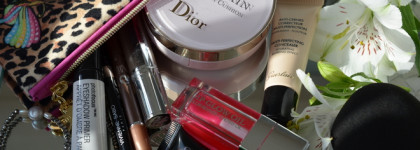 Косметичка в поездку - самые используемые продукты лета