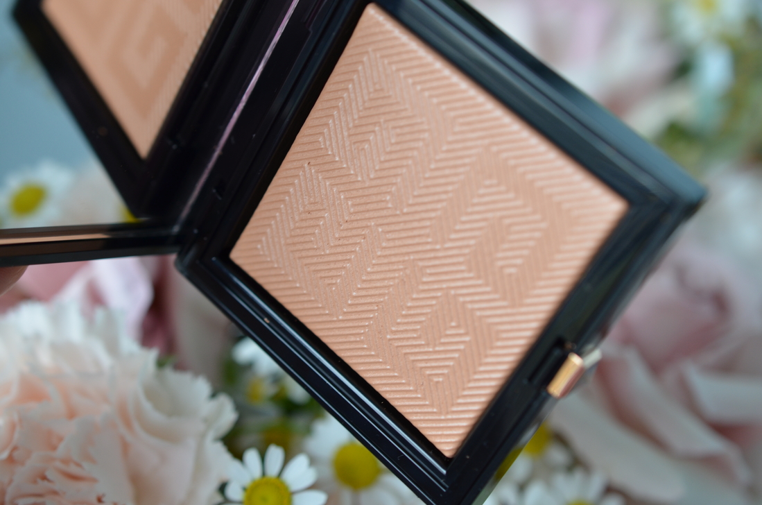Givenchy Teint Couture Healthy Glow Powder #01. Дневной свет