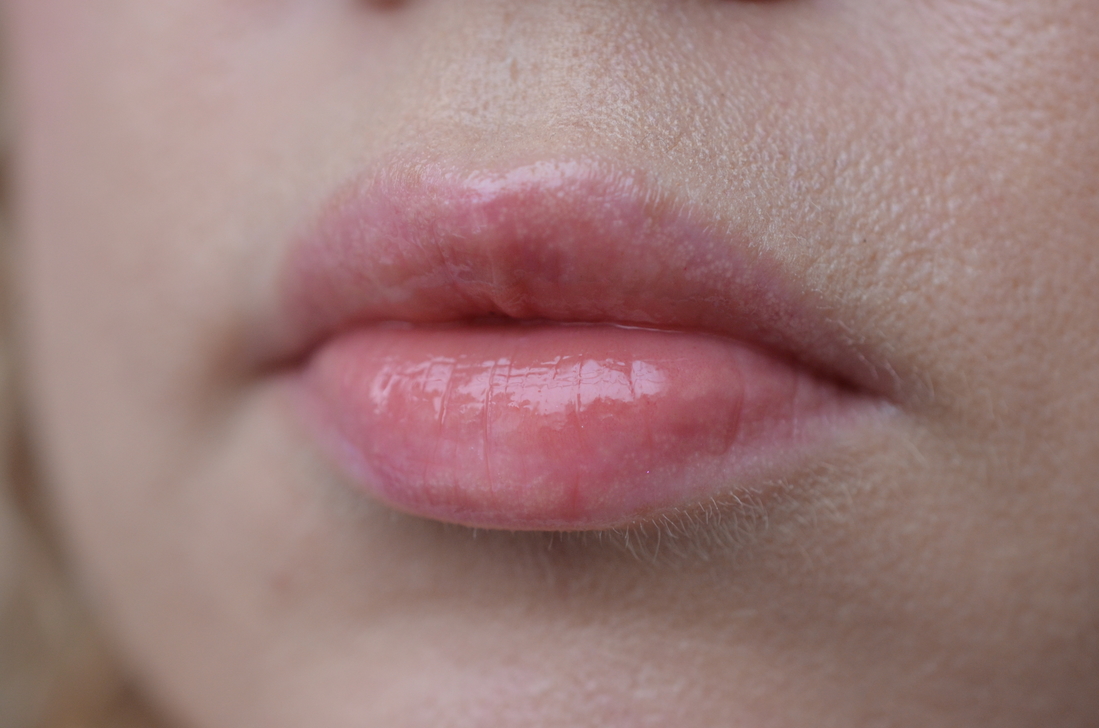 Питательное масло для губ Dior Addict Lip Glow Oil #012 Rosewood