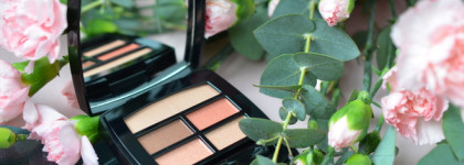 Chanel Les Beiges Healthy Glow Natural Eyeshadow Palette #Warm - сливочные ириски и пыльца фей