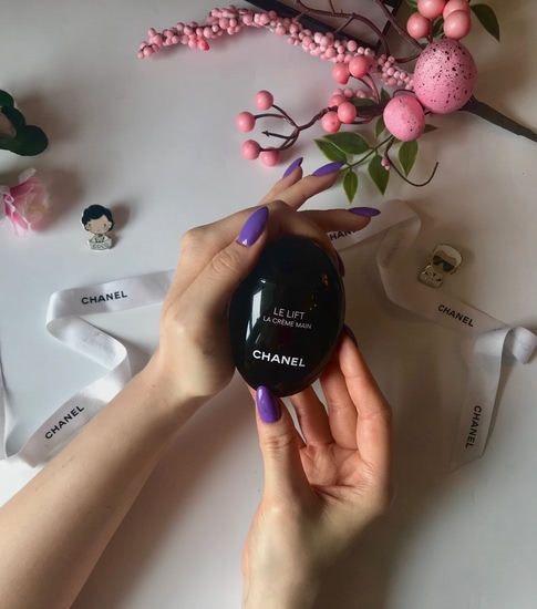 Борьба с первыми возрастными изменениями с гаммой средств Le Lift de Chanel