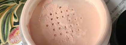 Бархатная роза с Chanel Poudre Universelle Libre в оттенке 22 Rose Clair