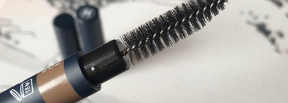 Утонченные и натуральные брови с Boy de Chanel Le Stylo Sourcils в оттенке 202