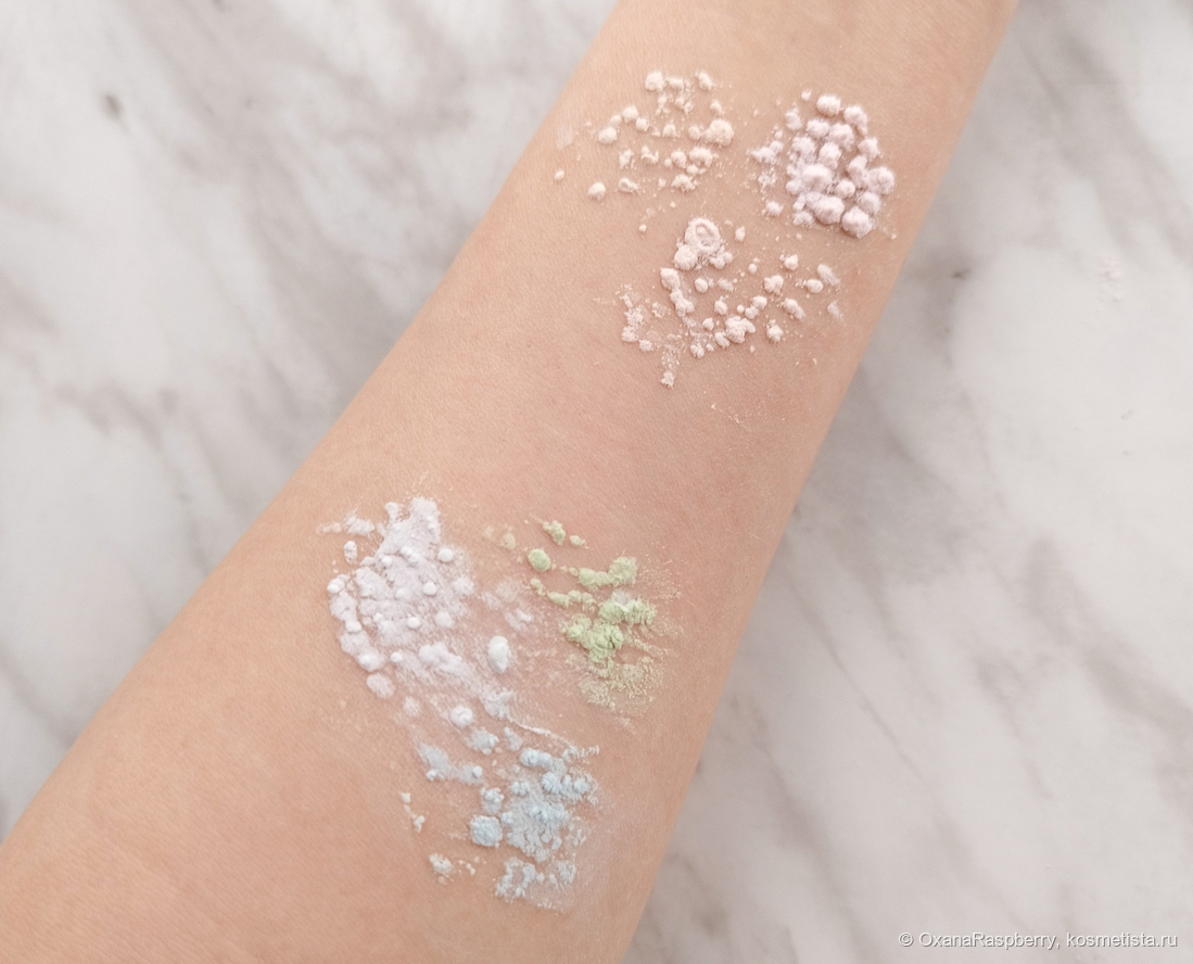 Снизу вверх: 01 Pale Clear, 03 Satin Pink