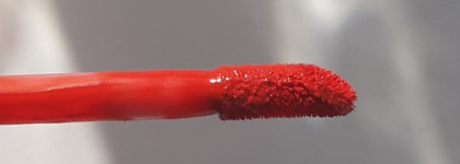 Жидкие матовые помады Velvetines  от Lime Crime. Оттенки New Americana и Wicked