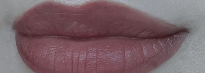 Сравнение Colourpop blotted lip в оттенке Melty и Glowing lip в оттенке Status