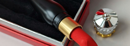 Помада за 10к рублей? Берём! Christian Louboutin Beauty Louboutin Velvet Matte 007M Diva