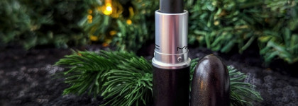 Помада для Гринча: MAC Colour rocker Lipstick Mean green machine