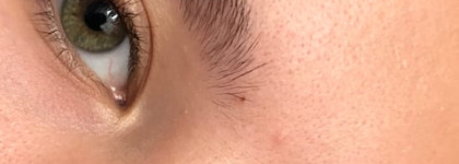 Макияж у женщины странный предмет, вроде он есть, а вроде и нет. Еще одна версия «макияжа без макияжа»