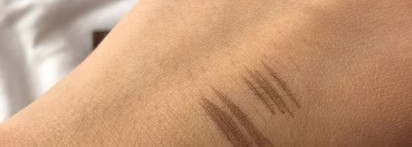 Макияж у женщины странный предмет, вроде он есть, а вроде и нет. Еще одна версия «макияжа без макияжа»