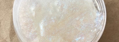 Блеск для губ LipBlusher от блогера @gev_mua и бренда Organic Kitchen