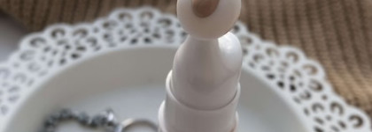 Когда хотела корректор, а получила шикарный тон. Мой фаворит Yadah Anti-T red zero concealer в "универсальном" оттенке 21 Light Beige