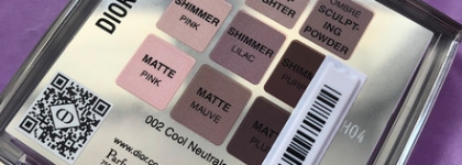 Палетка с холодной гаммой от Dior Backstage Eye Pallet "002 Cool Neutrals", которая стала для меня самой любимой среди всех нюдовых