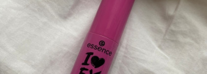 С Essence I Love Extreme Crazy Volume, но без сумасшедшего объема