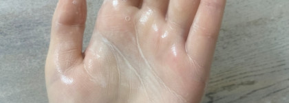 Лучшая мягкая умывалка для жирной кожи - La Roche-Posay Effaclar H Iso-Biome