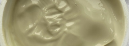 Огромная банка хорошо очищающей маски от Aravia Anti-Acne Intensive для проблемной и жирной кожи