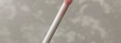 Соблазнительные губы с Lipstick Matte Baroque Rose 0015 и Lip Gloss "2020" 0047 от Sergey Naumov