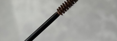 Теперь сияют не только глаза, но и брови с Anastasia Beverly Hills Tinted Brow Gel в оттенке "Brunette"