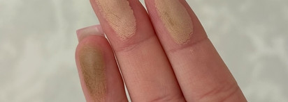 Скулы или тигриные полосы? Палетка для контуринга Dasique V−Cut Blending Shading