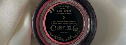 Румяна за 4к, которые удивили - Clé de Peau Beauté Créam Blush в оттенке 2 "Fig pink"