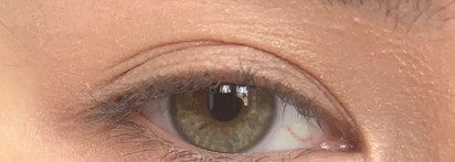 Новая любимица от Essence Lash without limits extreme lengthening & volume 02