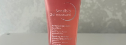 Небо и земля: Bioderma Sebium Gel Moussant Purifying And Foaming Gel и Sensibio Mild Cleansing Foaming Gel