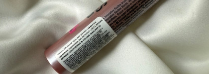 Новая любимица от Essence Lash without limits extreme lengthening & volume 02