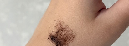 Новая любимица от Essence Lash without limits extreme lengthening & volume 02