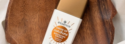 Самая необычная баночка в косметичке Essence Drop of Sunshine Bronzing drops