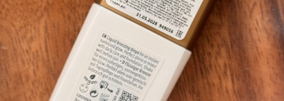 Самая необычная баночка в косметичке Essence Drop of Sunshine Bronzing drops