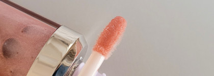 Нежный сияющий блеск для губ Kiko Milano 3D Hydra Lipgloss #31 Pearly Shell
