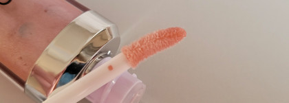 Нежный сияющий блеск для губ Kiko Milano 3D Hydra Lipgloss #31 Pearly Shell