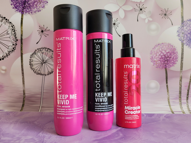 Уход для окрашенных волос Matrix Keep Me Vivid и спрей Miracle Creator ...