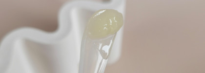 Emma Hardie Moringa Cleansing Balm - приятная SPA процедура для очищения кожи