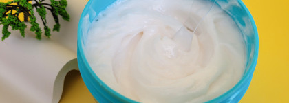 Moroccanoil Weightless Hydrating Mask - увлажняющая маска для тонких волос