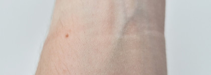 Skin1004 Centella Hyalu-Cica Silky-Fit Sun Stick SPF50+ PA++++. Солнцезащитный стик, который мне понравился