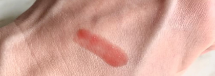Впечатление от блеска для губ Clarins Lip Comfort Oil в оттенке №3 Red Berry