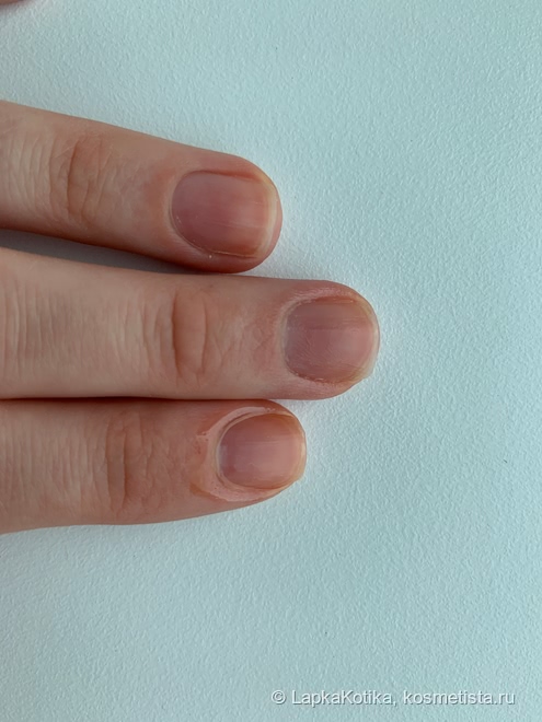 Масла для кутикулы от Burt’s Bees и Essie: отличник и двоечник