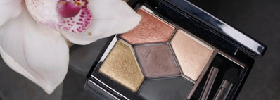 Новинка от Dior - 5 Couleurs couture, от которой я в восторге. 579 Джунгли. Такие крутые тени, которые могут вытеснить из кейса Tom Ford