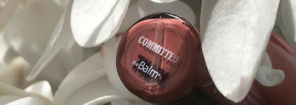 Розовый нюд на любой случай: стойкая помада Meet Matt(e) Hughes “Committed” от theBalm