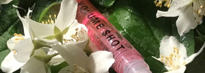 Глянцевый охлаждающий блеск для губ Influence Beauty Volume Shot lip volumizer