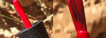 Я не люблю красный, но у меня есть лак для ногтей Orly nail lacquer в оттенке "Haute Red"