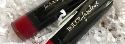 Благородный бордо (темно-красный) от Bourjois Rouge Fabuleux: помада в оттенке №12 Beauty and the red