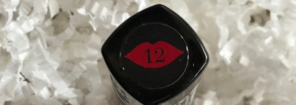 Благородный бордо (темно-красный) от Bourjois Rouge Fabuleux: помада в оттенке №12 Beauty and the red