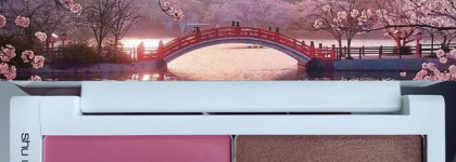 Цветущий ноябрь: румяна glow on от Shu Uemura в оттенках “m medium pink 375” и “p medium bronze 780”