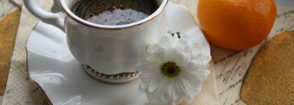 Black Opium Illicit Green от Yves Saint Laurent