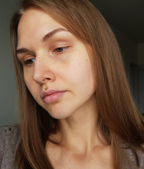 Обзор новинки Catrice True Skin Hydrating Foundation: так ли она хороша как Catrice HD Liquid Coverage?